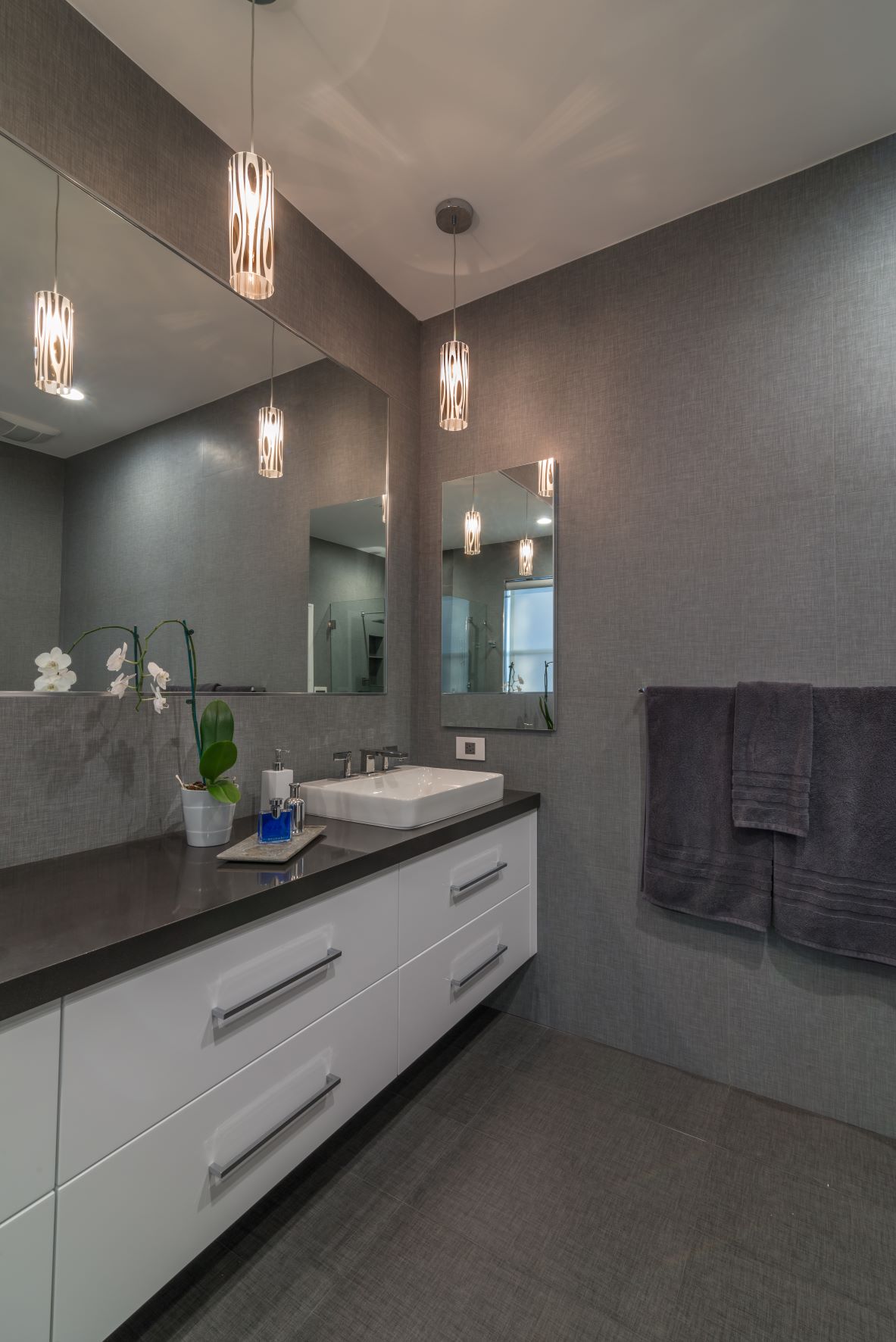 41 of the Best Bathroom Wallpaper Ideas Robern